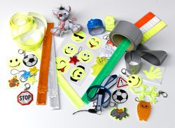 Reflexní přívěsek - odrazka  - srdíčko bílé Reflexní přívěsek - odrazka  - srdíčko bílé